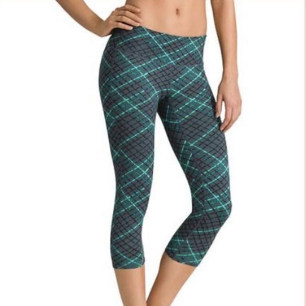 Athleta Plaid Chaturanga Capri Leggings, XS